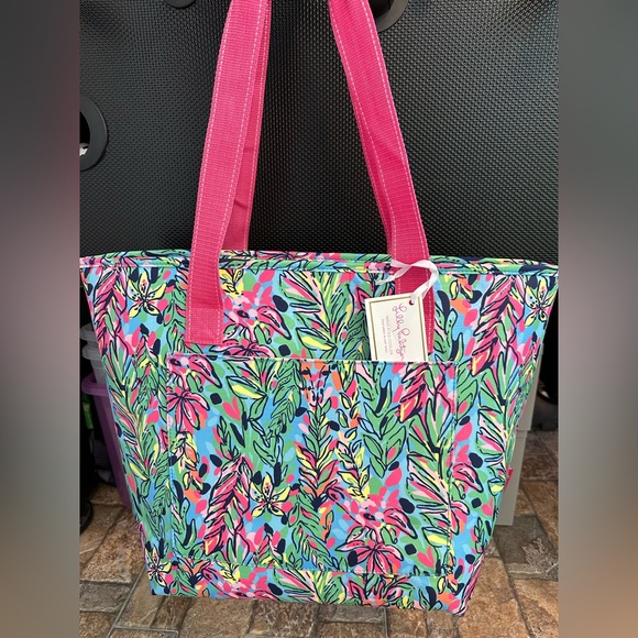 Lilly Pulitzer Handbags - NWT Lilly Pulitzer Insulated Cooler Tote Bag - "Hot Spot", Beach Bag, Pool Tote